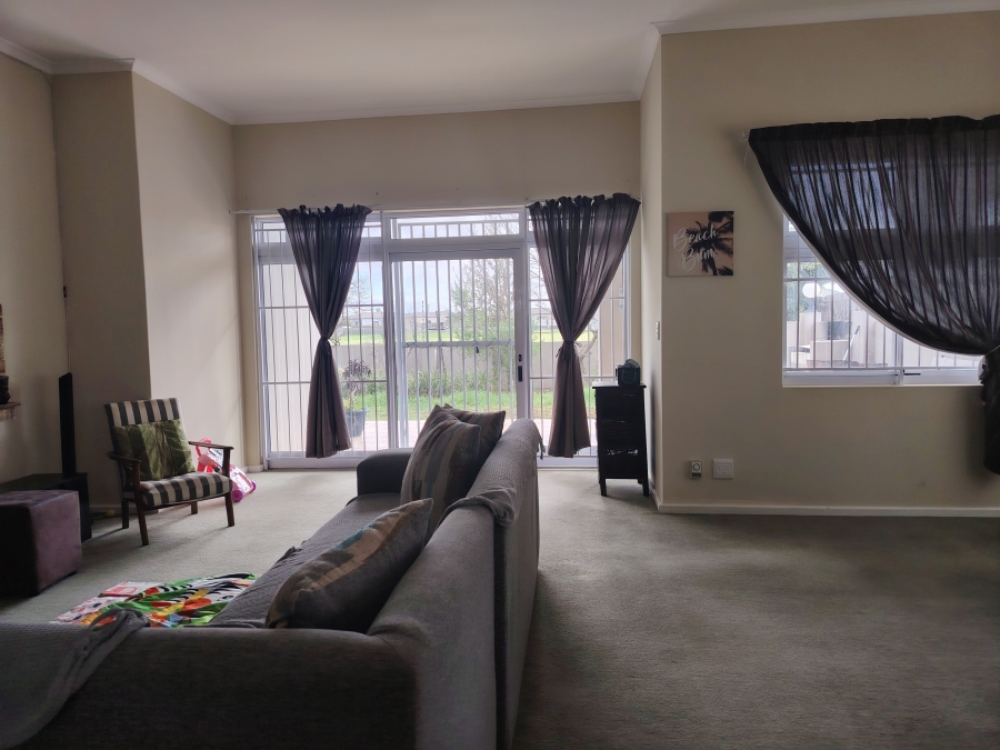 3 Bedroom Property for Sale in Fairview Golf Estate Western Cape